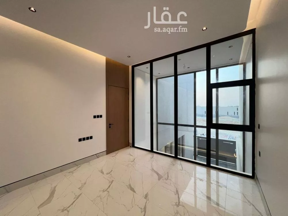 4 bedroom villa in Al Narjis 10