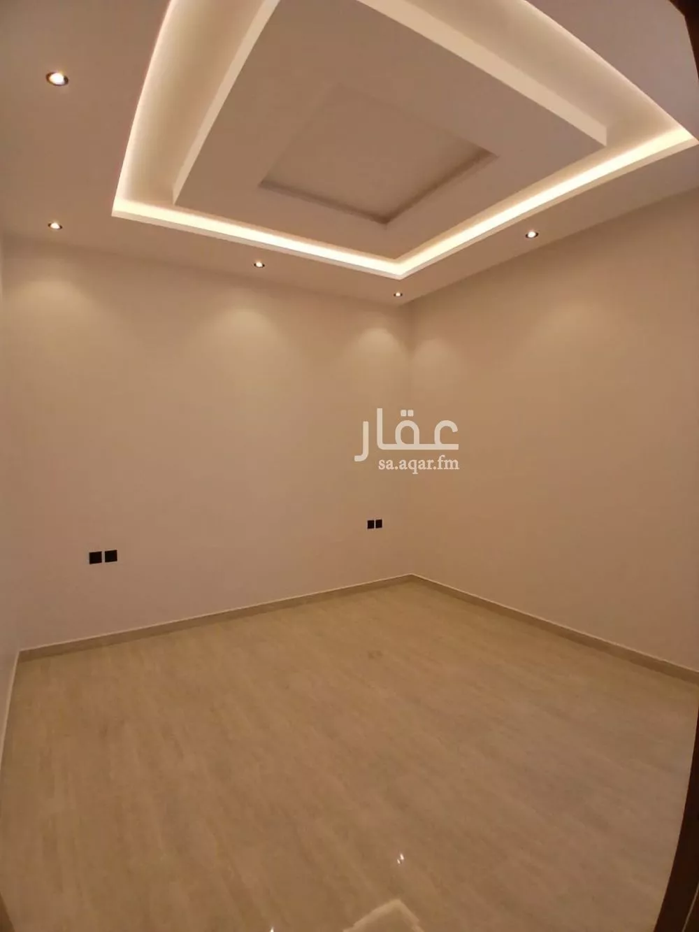 6 bedroom villa in Al Rimal 13