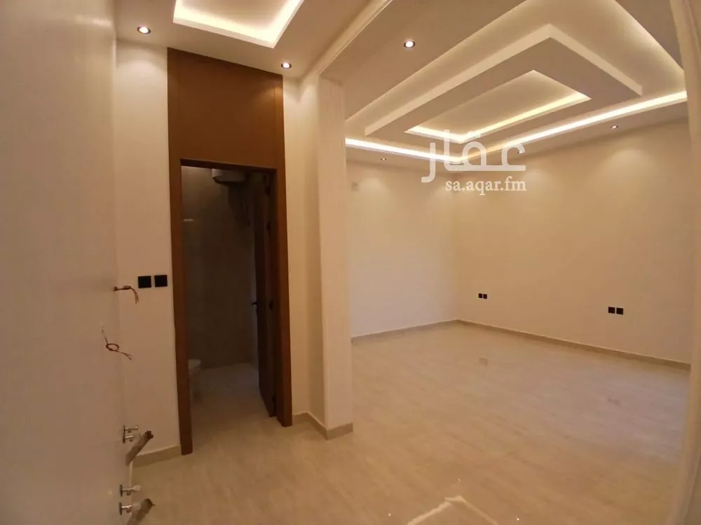 6 bedroom villa in Al Rimal 18