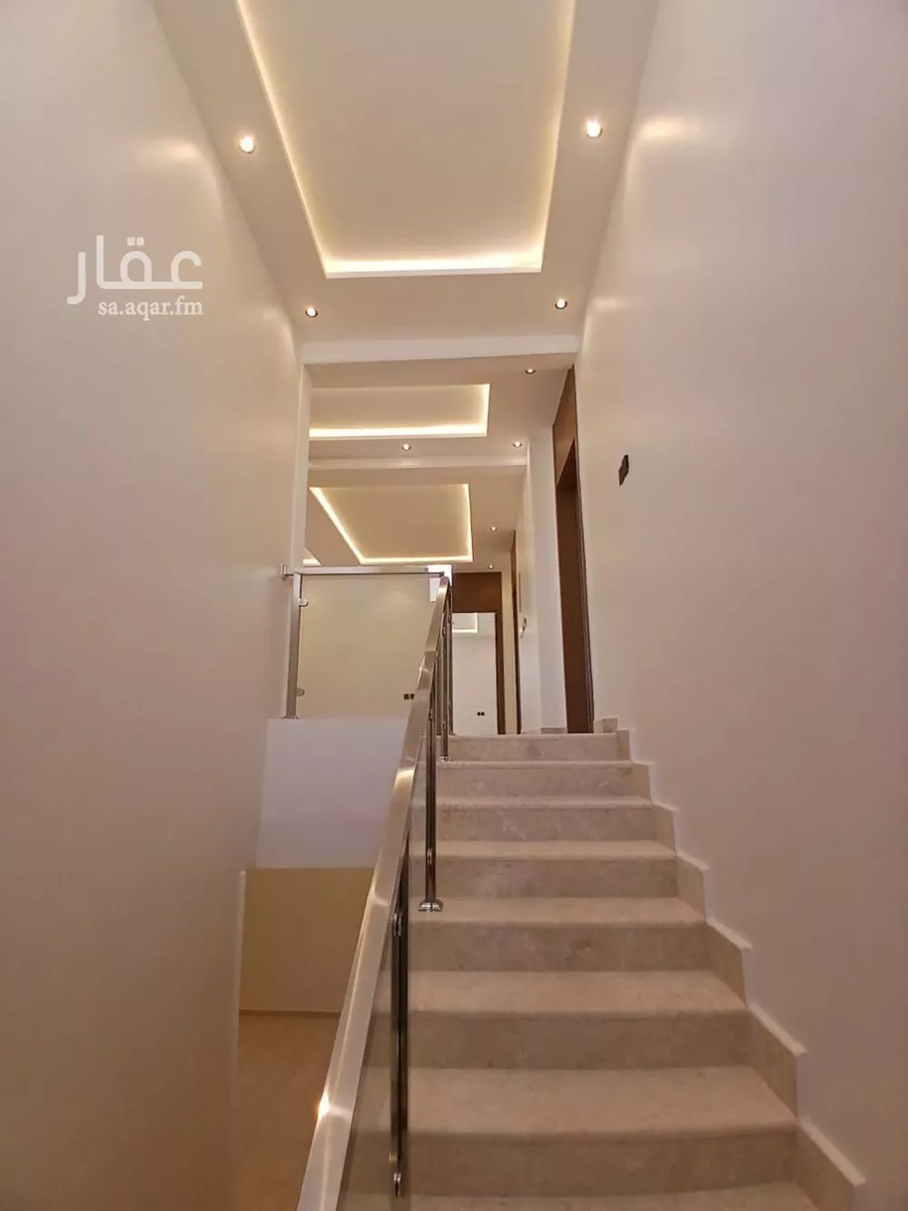 6 bedroom villa in Al Rimal 6
