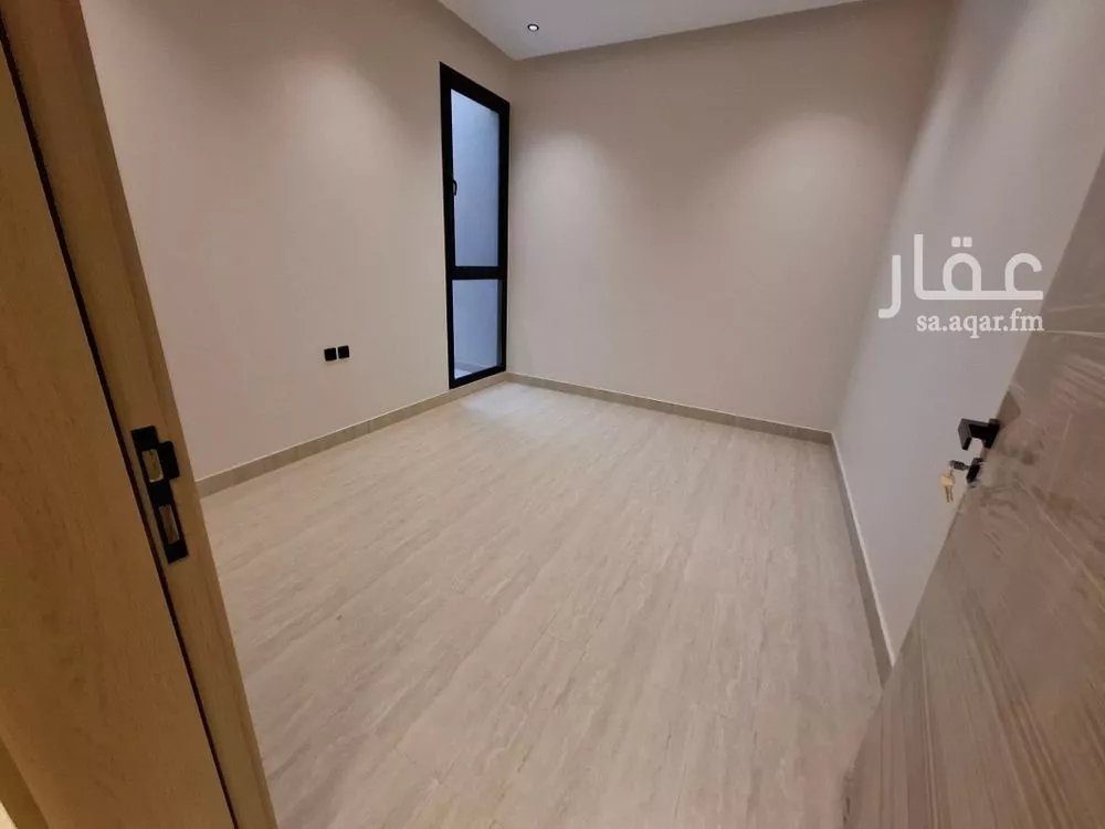 4 bedroom apartment in Ishbiliyah, Riyadh 6