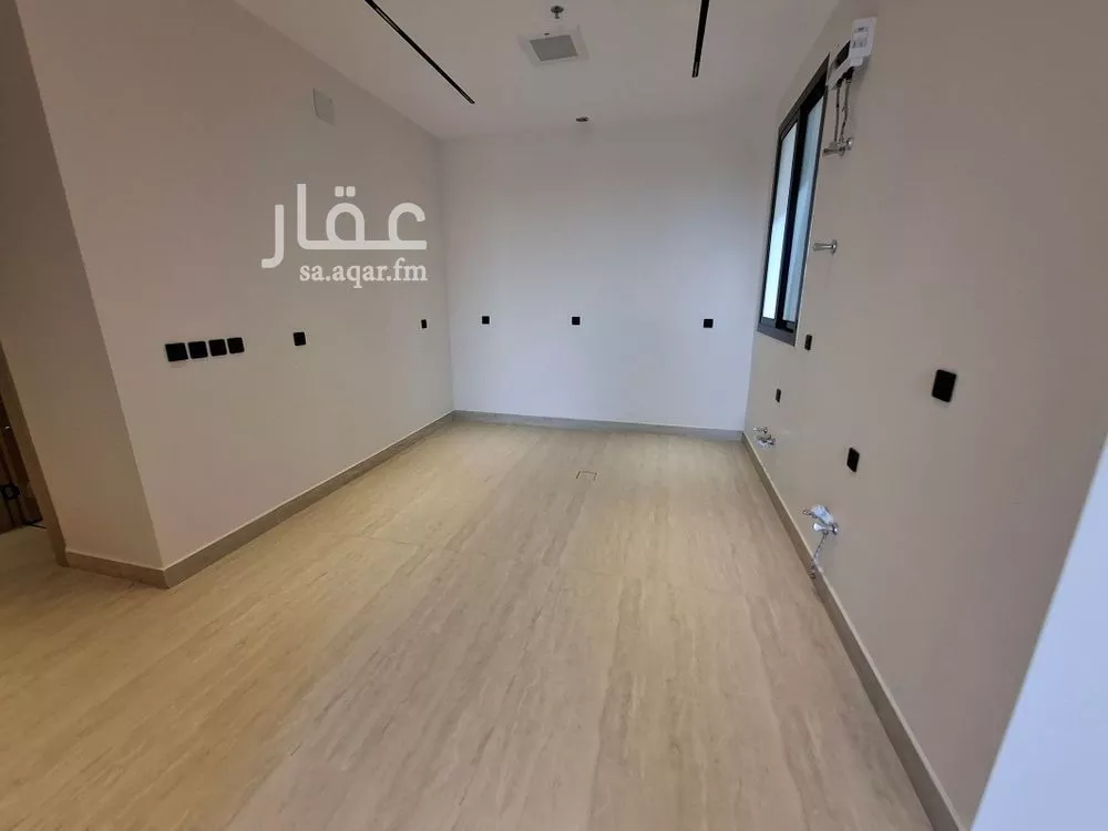 4 bedroom apartment in Ishbiliyah, Riyadh 9