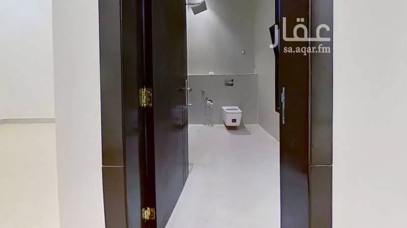 5 bedroom villa in Al Aridh 14