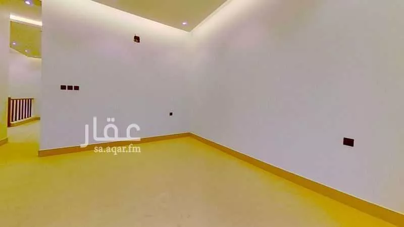5 bedroom villa in Al Aridh 16