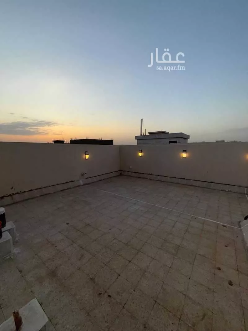فيلا 7 غرف في الجنادرية 11