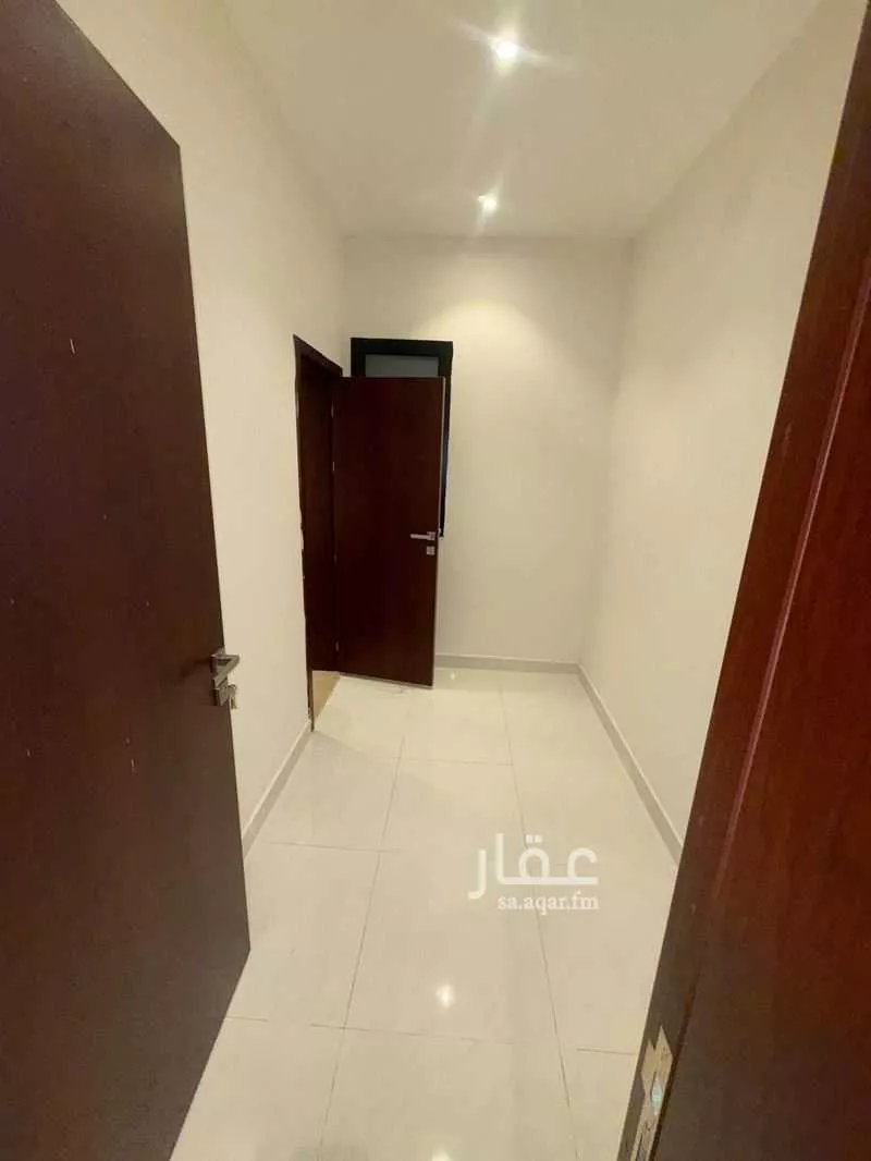فيلا 7 غرف في الجنادرية 28