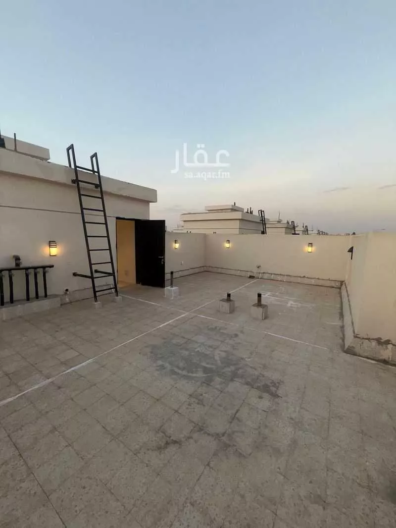 فيلا 7 غرف في الجنادرية 6