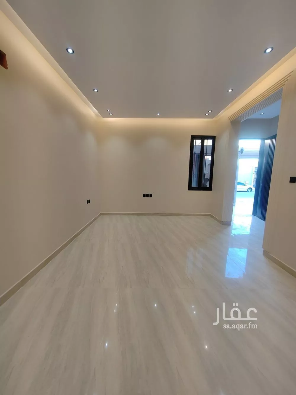 فيلا 6 غرف في العريجاء الغربية 9