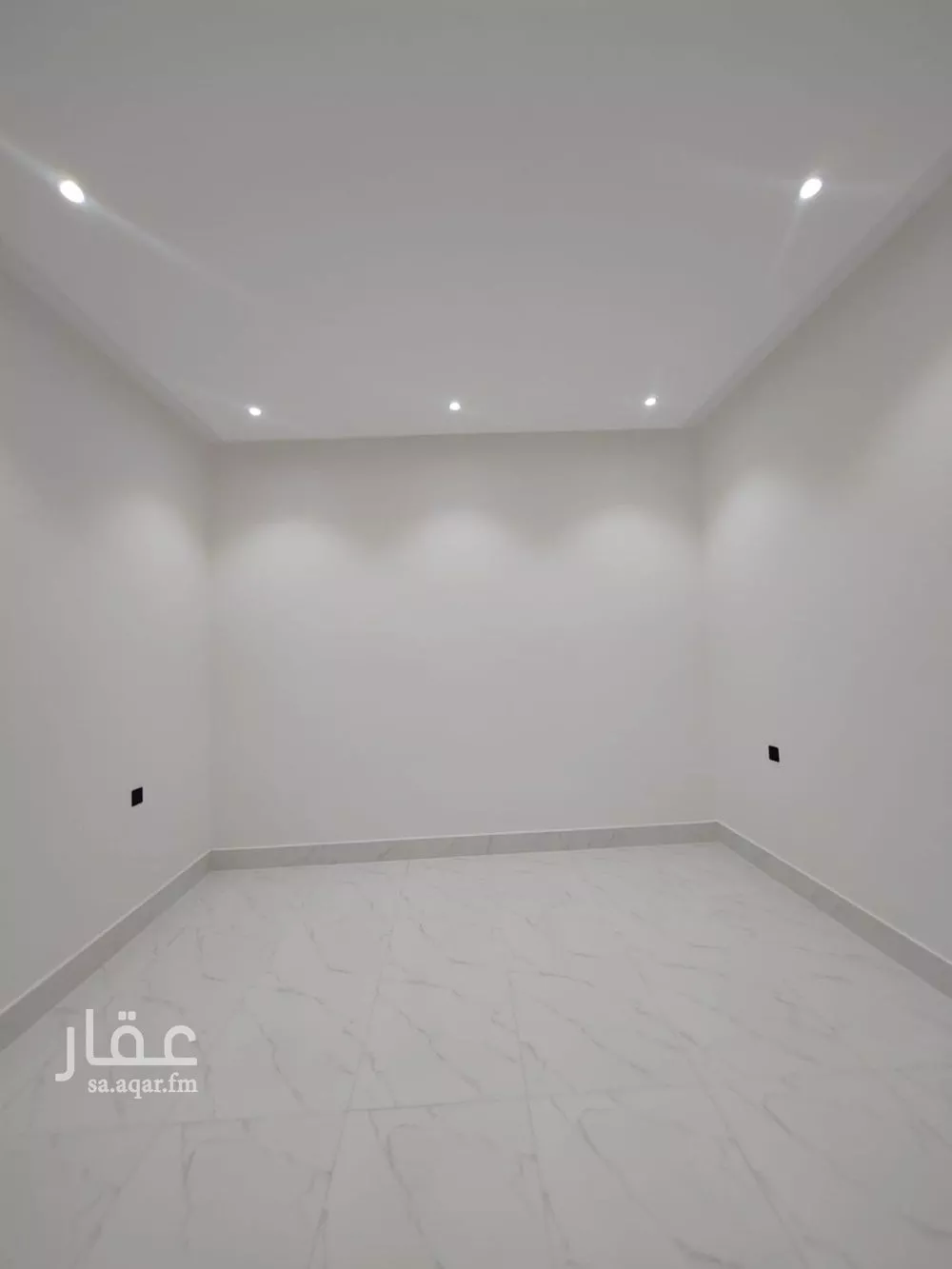 6 bedroom villa in Al Uraija Al Gharbiyah 7