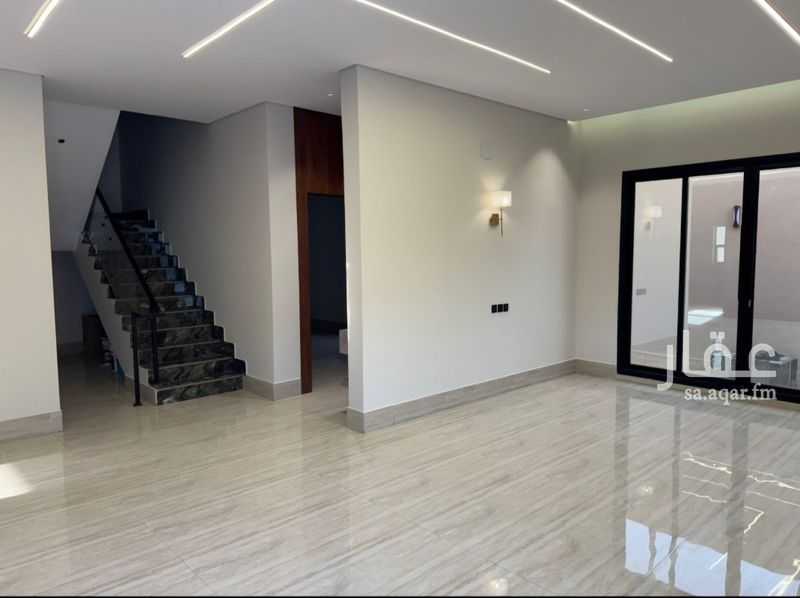 5 bedroom apartment in Al Uraija Al Gharbi, Riyadh 10