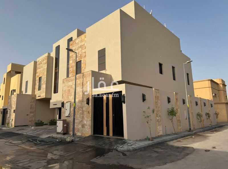 5 bedroom apartment in Al Uraija Al Gharbi, Riyadh 9