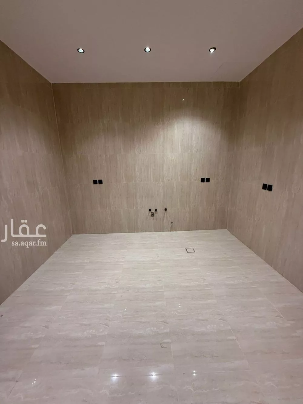 7 bedroom villa in Al Rimal 7