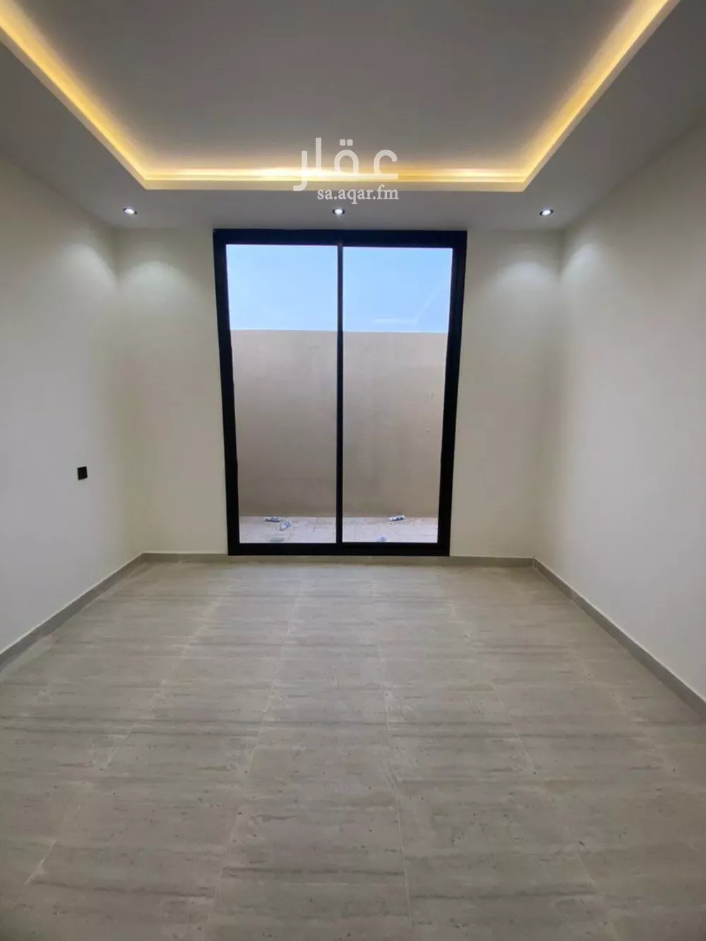 فيلا 5 غرف في عكاظ 19