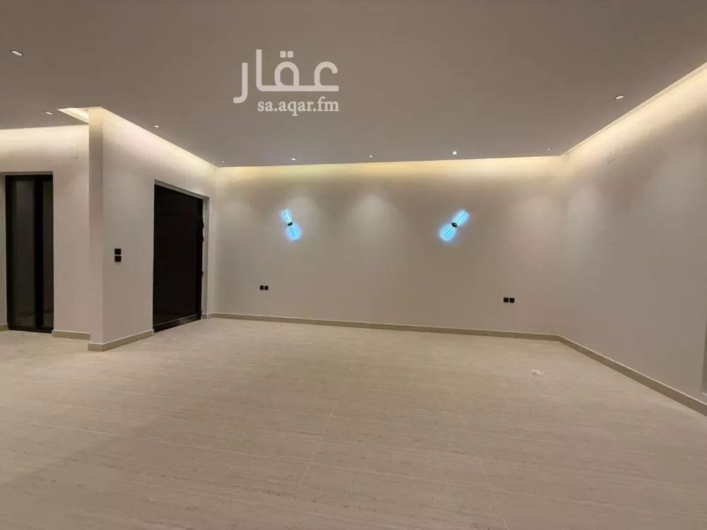 5 bedroom villa in Al Zahrah 15