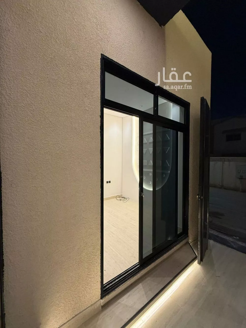 5 bedroom villa in Al Zahrah 22