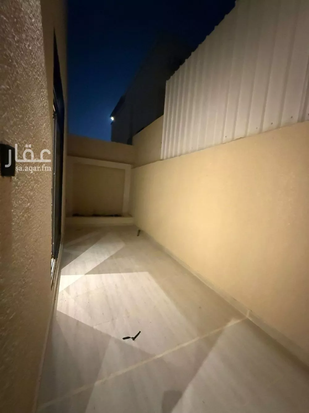 5 bedroom villa in Al Zahrah 5