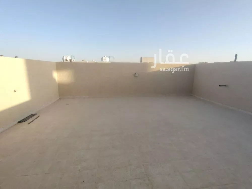 فيلا 7 غرف في المهدية 10
