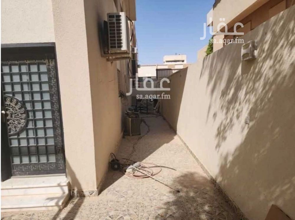 4 bedroom villa in Al Rabwa, Riyadh 9