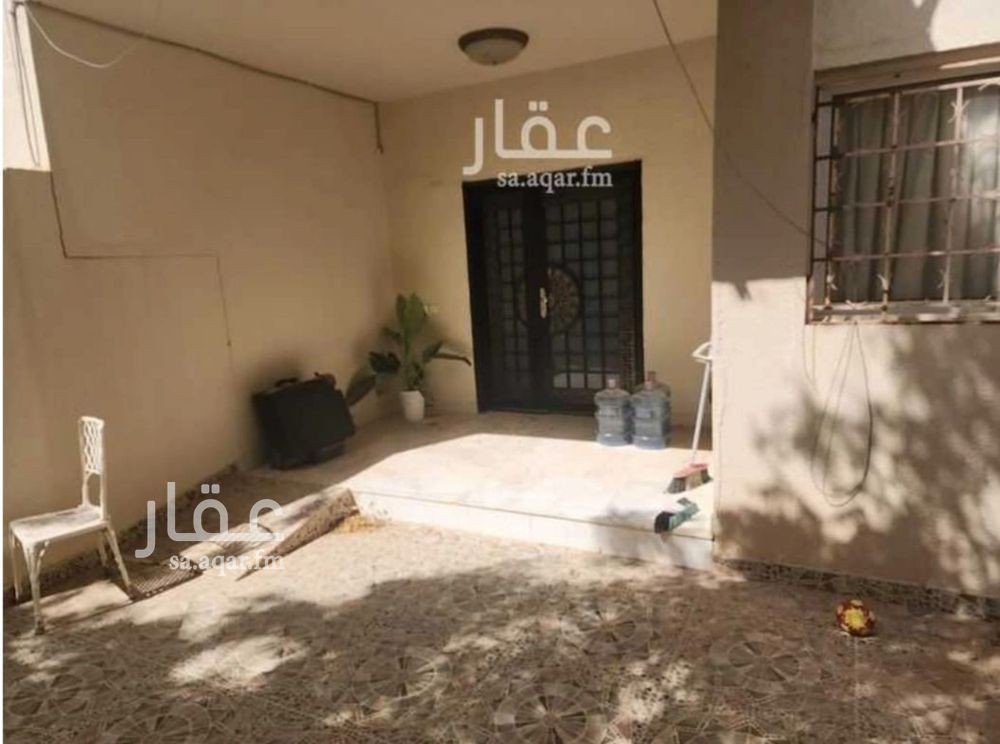 4 bedroom villa in Al Rabwa, Riyadh 13