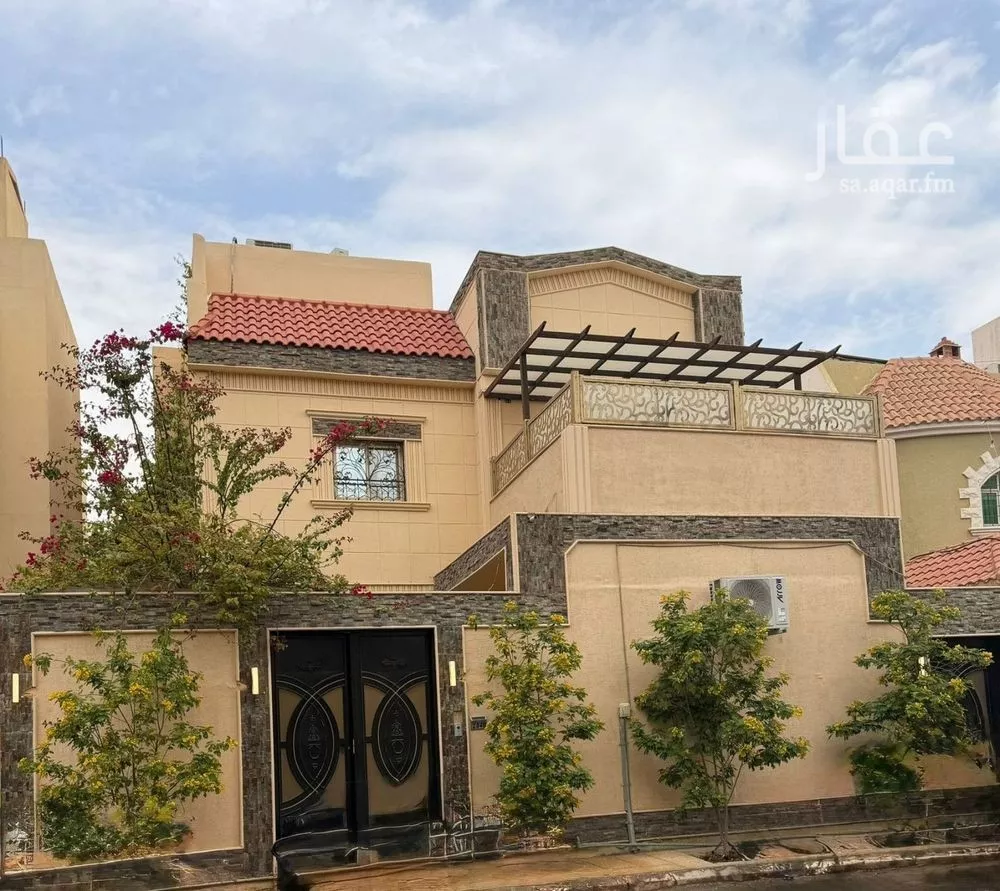 6 bedroom villa in Qurtubah 15