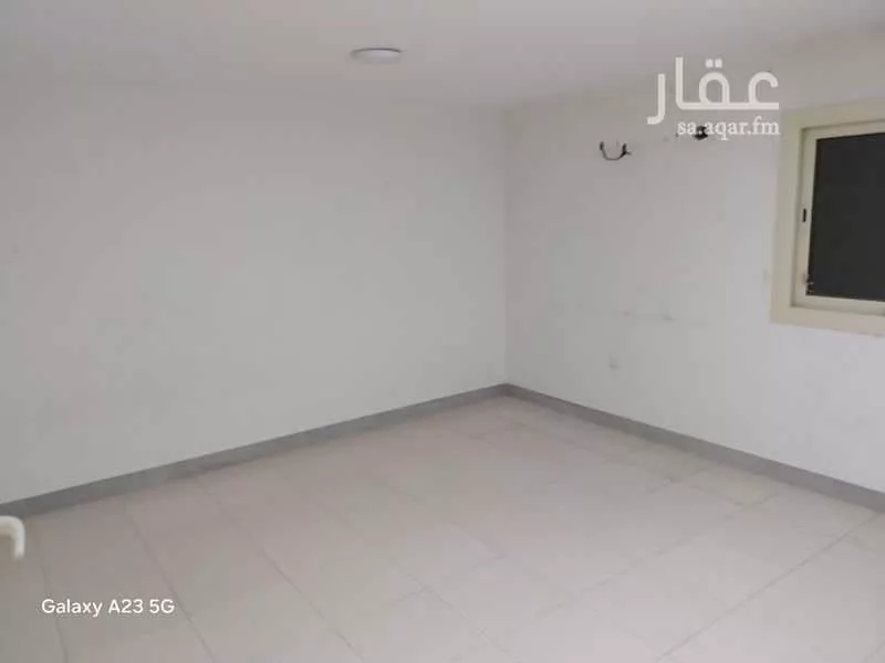 فيلا 4 غرف في صلاح الدين، الرياض 5