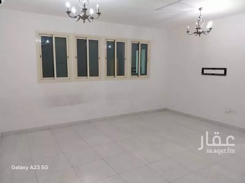 فيلا 4 غرف في صلاح الدين، الرياض 9