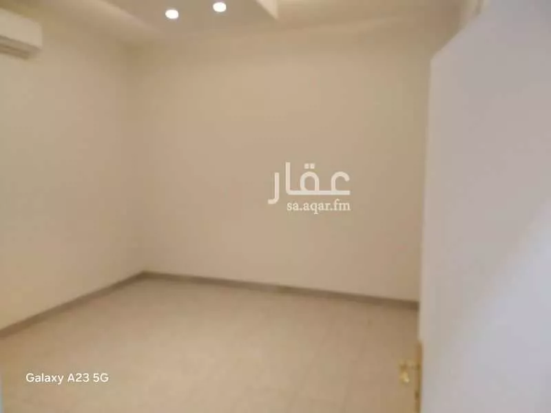 فيلا 4 غرف في صلاح الدين، الرياض 15