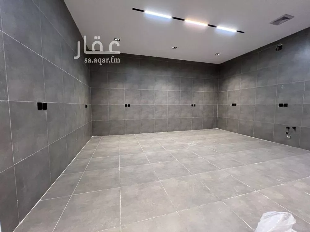 7 bedroom apartment in Dhahrat Laban 19