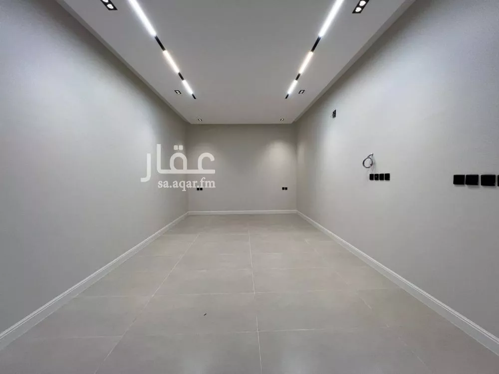 7 bedroom apartment in Dhahrat Laban 7