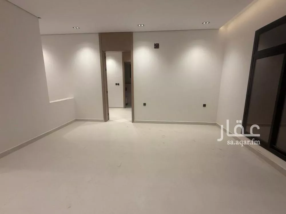فيلا 5 غرف في العريجاء الغربية 4