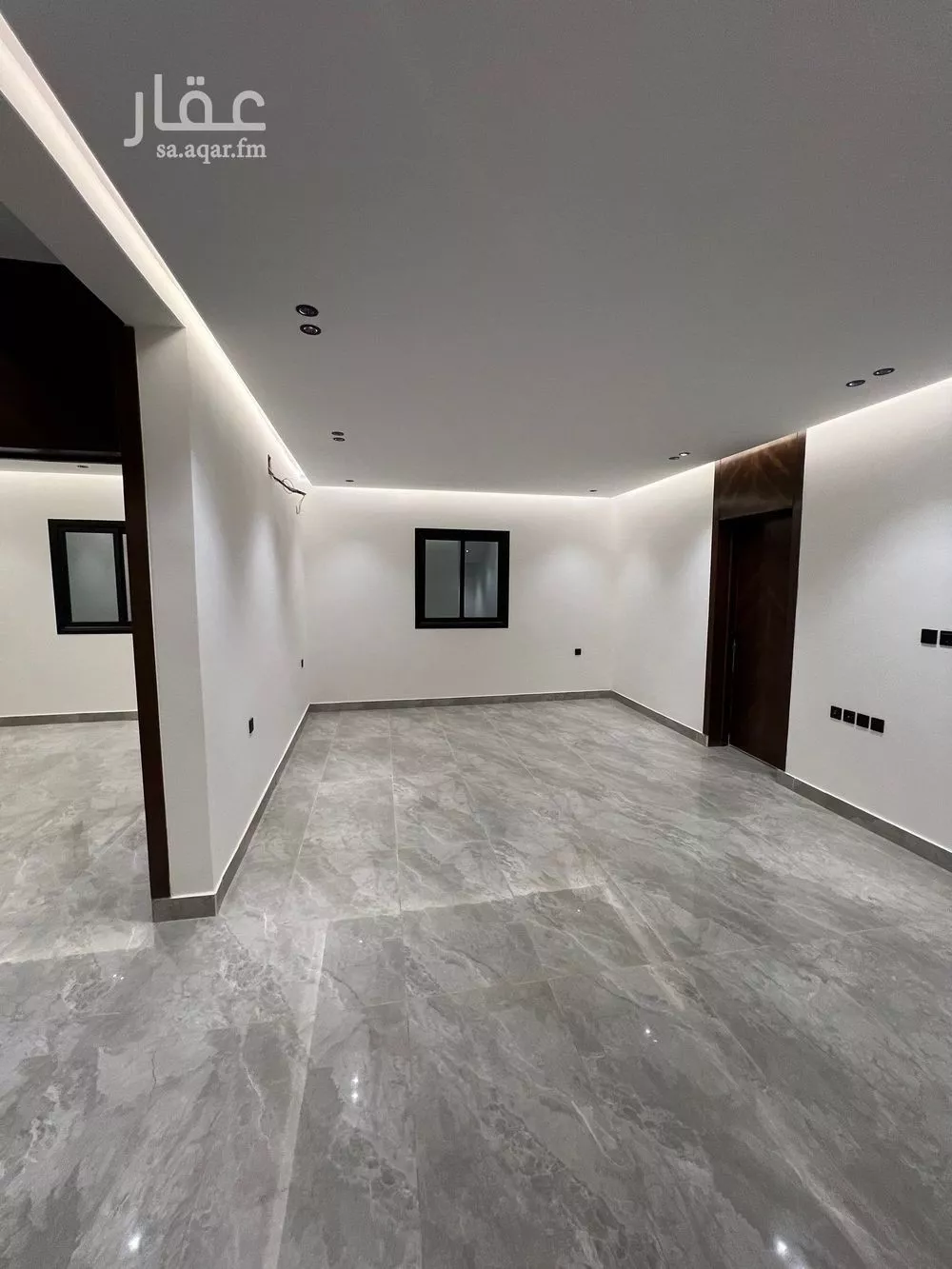 5 bedroom villa in Dhahrat Laban 8