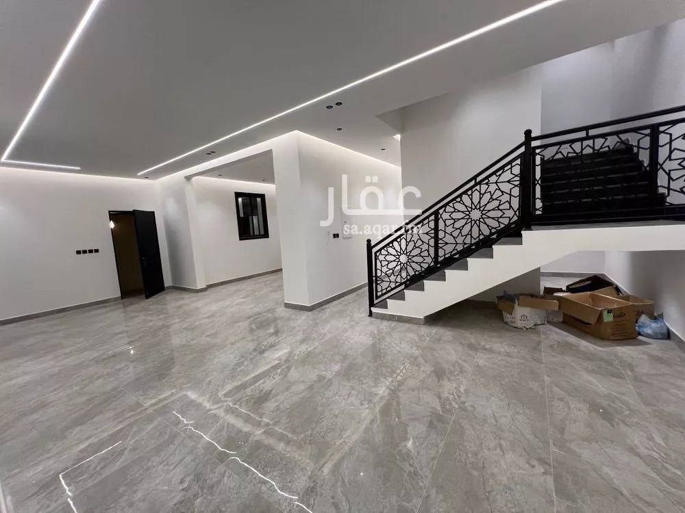 5 bedroom villa in Dhahrat Laban 10