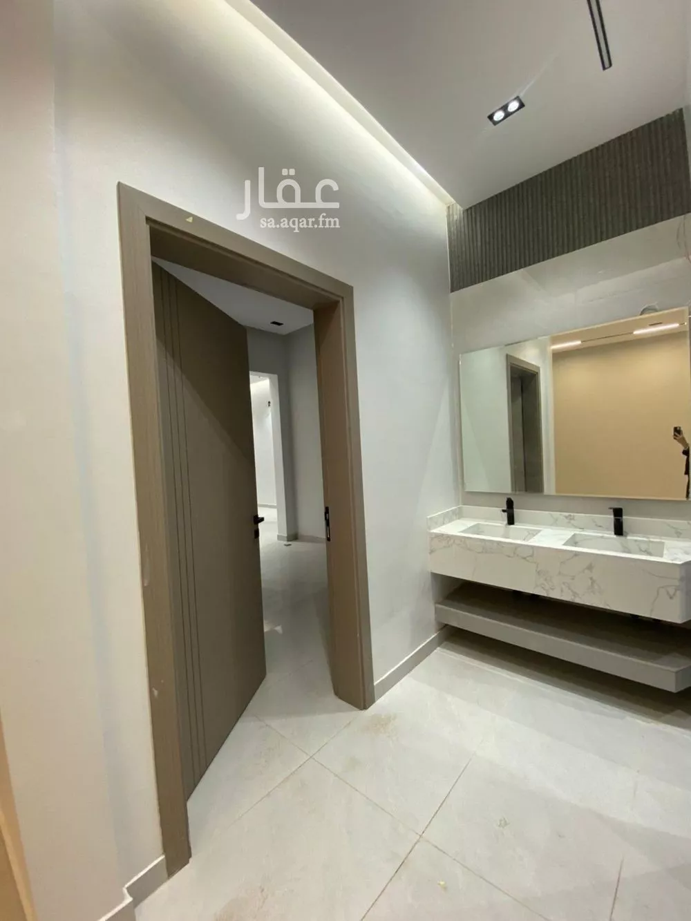 فيلا 6 غرف في ظهرة لبن 21