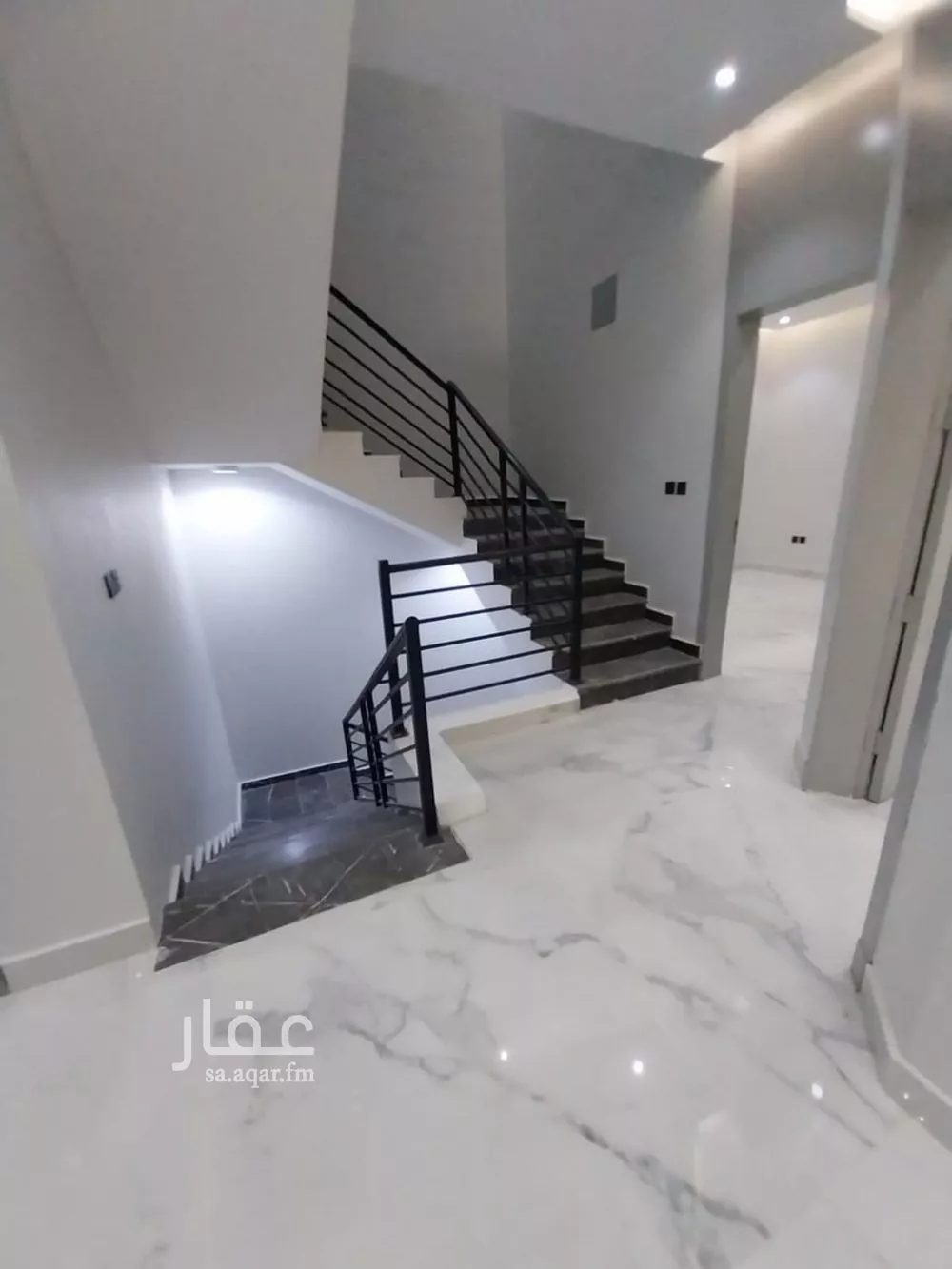 6 bedroom villa in Tuwaiq 7