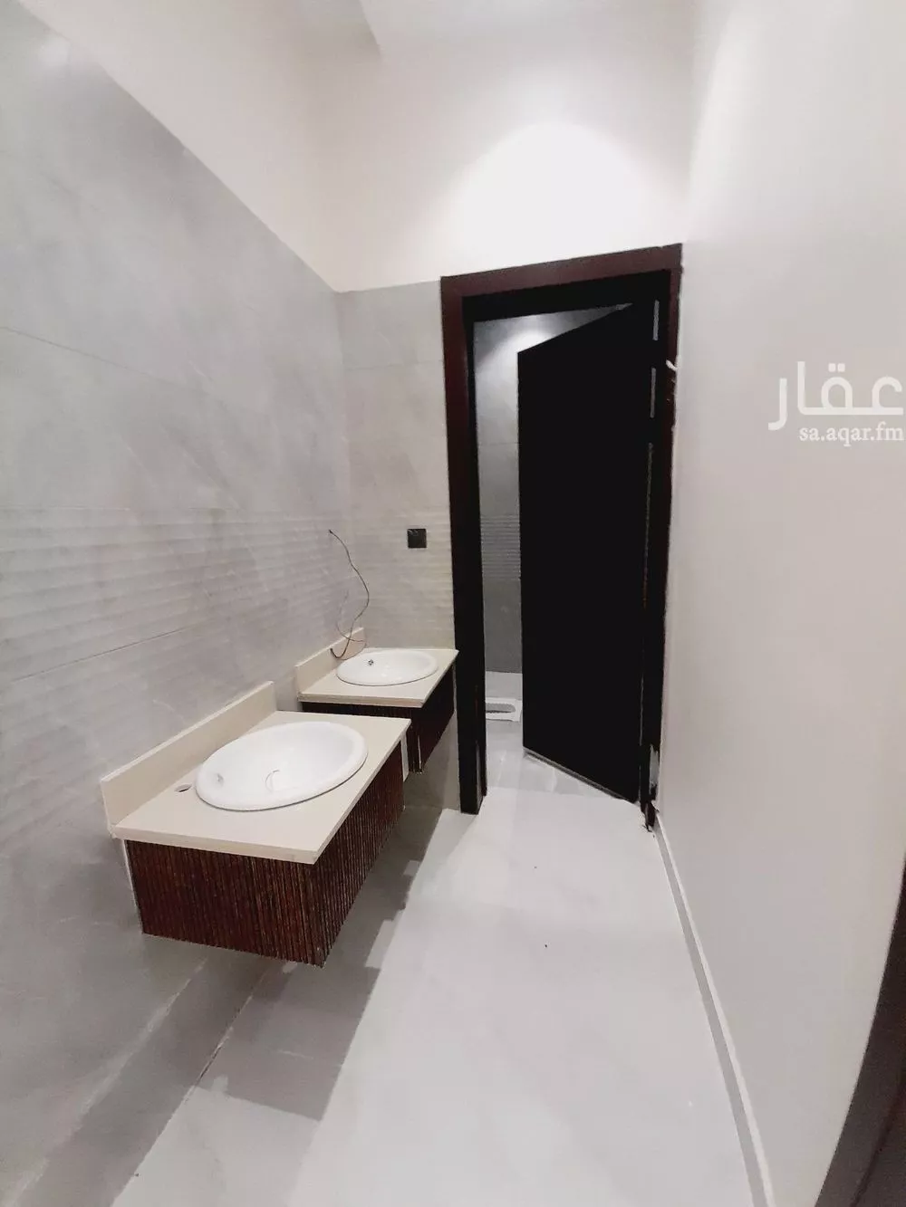 فيلا 4 غرف في عكاظ 9