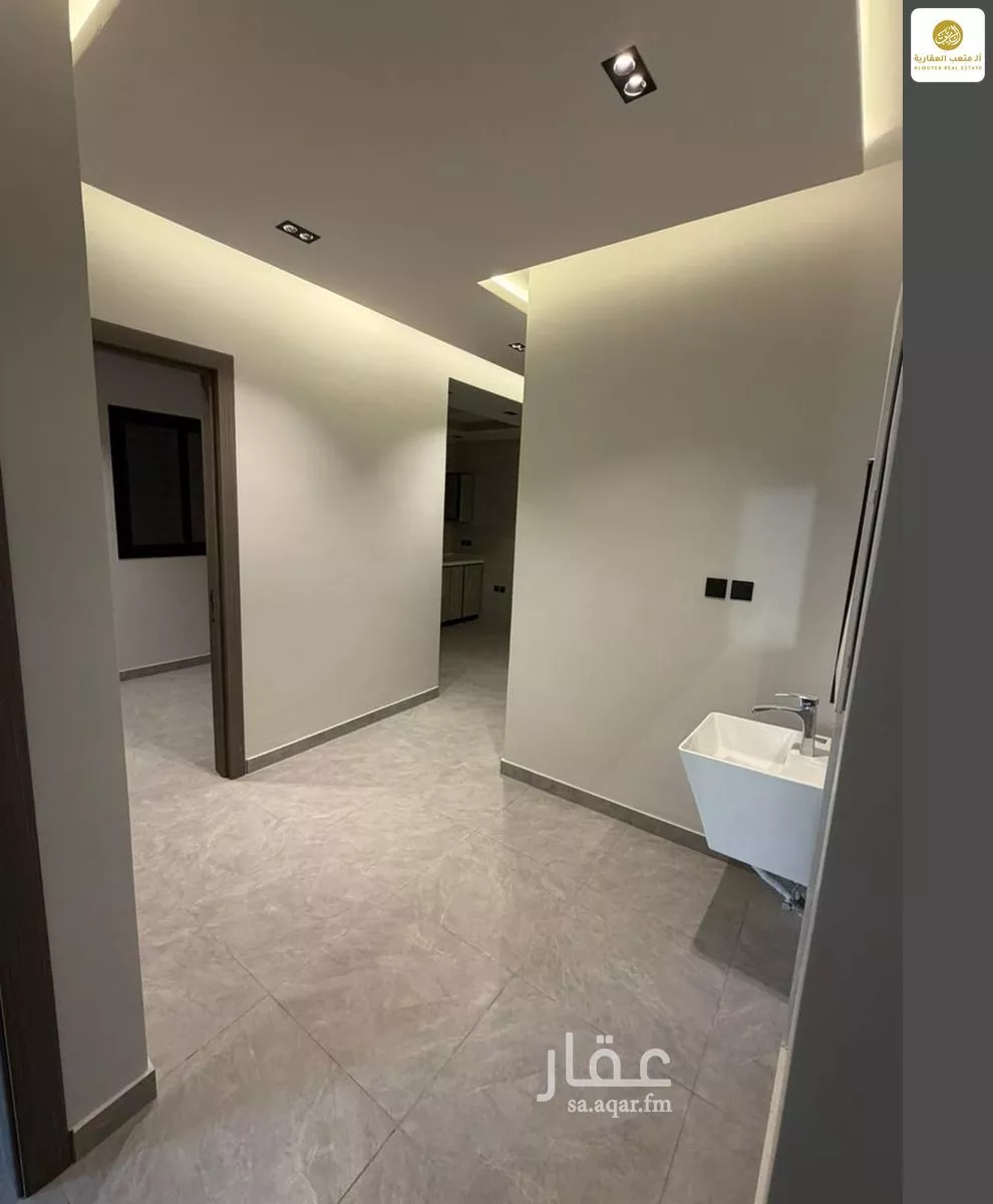 2 bedroom apartment in Al Wadi 8