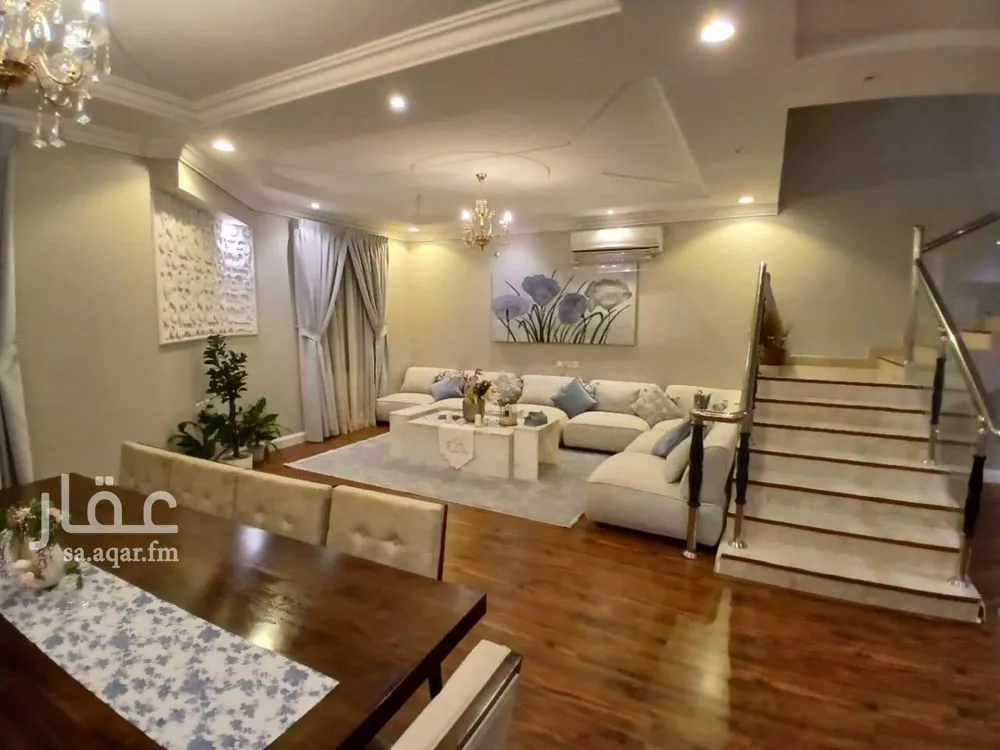 7 bedroom villa in Al Rimal 11