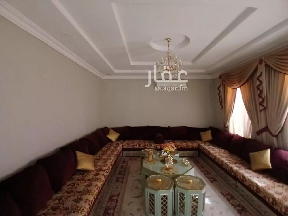 7 bedroom villa in Al Rimal 10