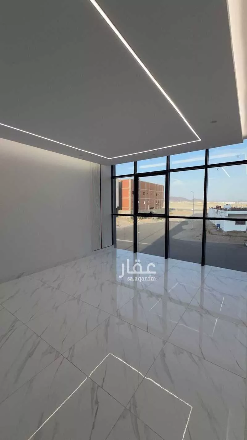 4 bedroom apartment in King Fahd, Makkah 5
