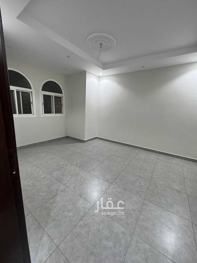 عقار 24 غرف في الحمدانية، جدة 8