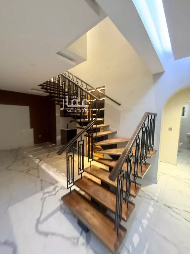 5 bedroom apartment in Al Qashlah, Eastern Province 12