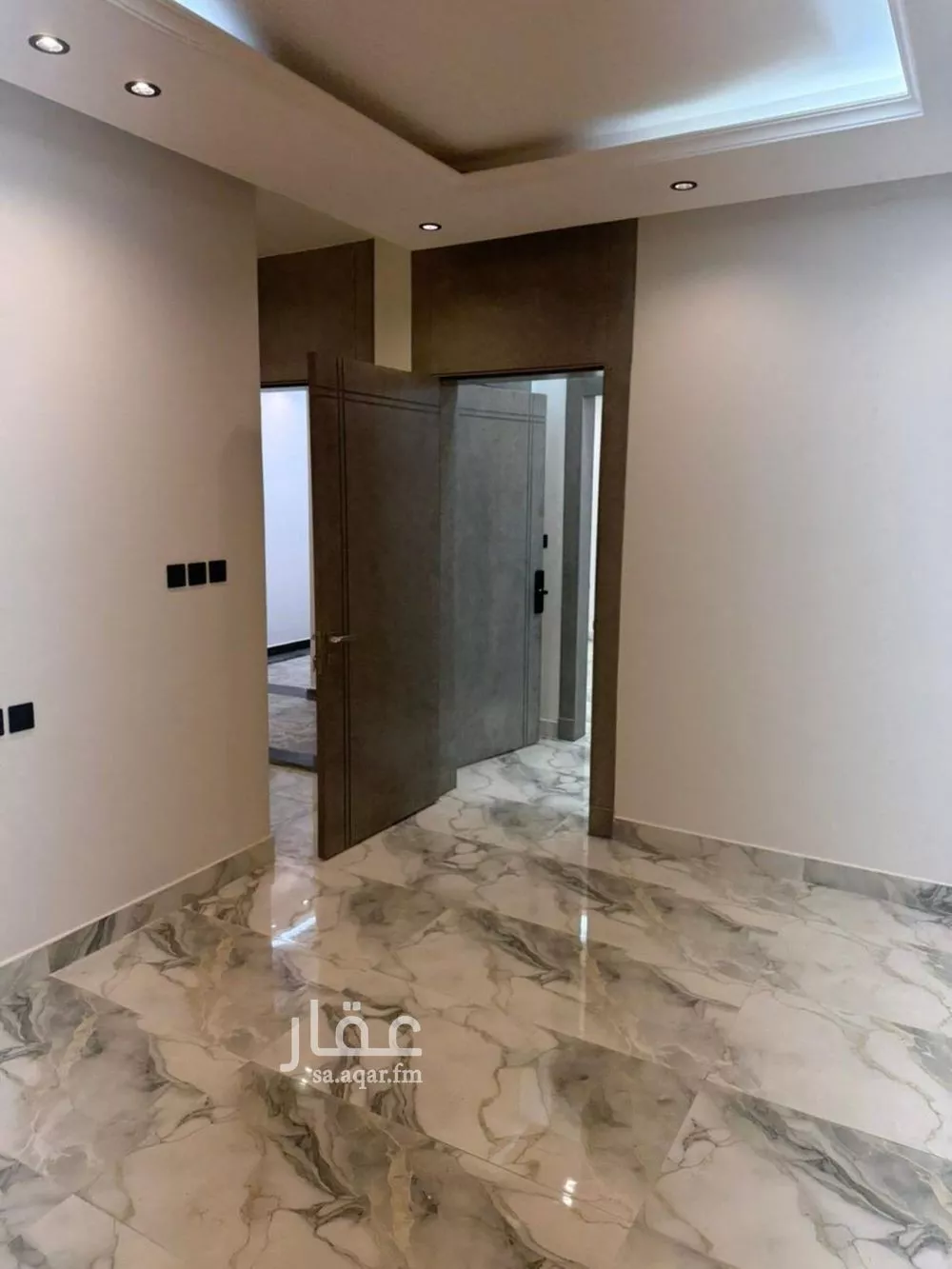 4 bedroom apartment in Hajar, Eastern Province 14