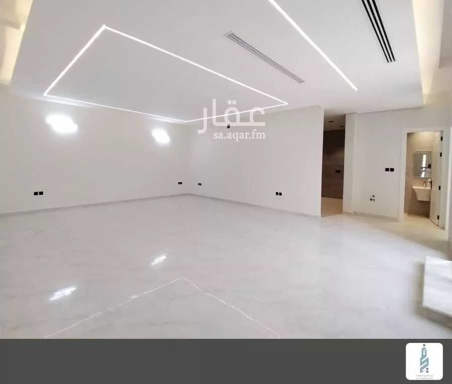5 bedroom villa in Al Mahdiyyah 8