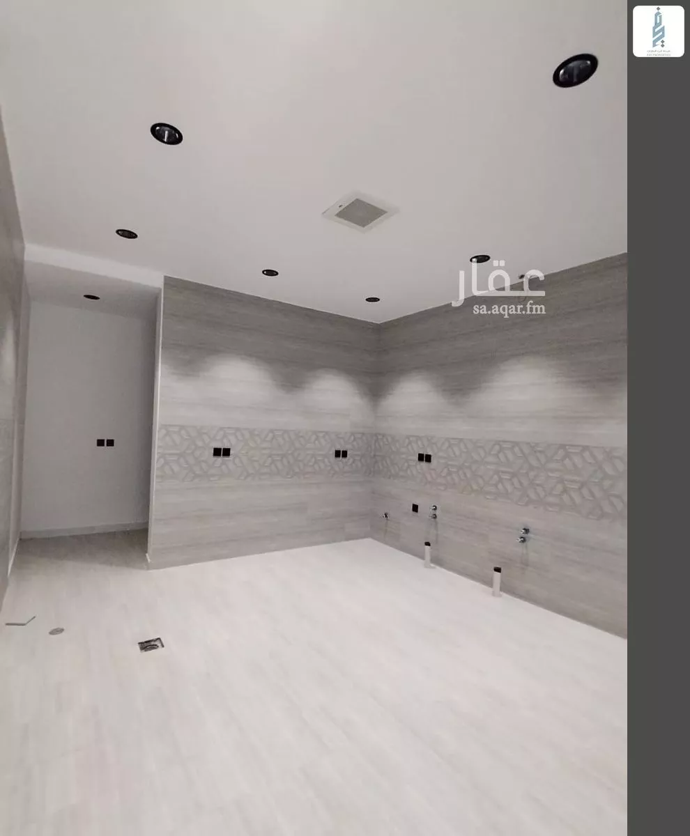 5 bedroom villa in Al Mahdiyyah 10