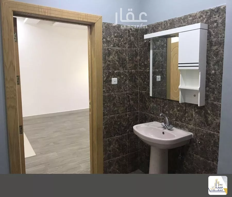 فيلا 18 غرف في ظهرة لبن 16