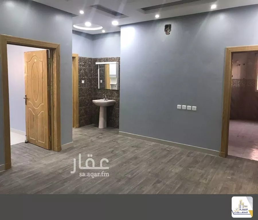 فيلا 18 غرف في ظهرة لبن 23
