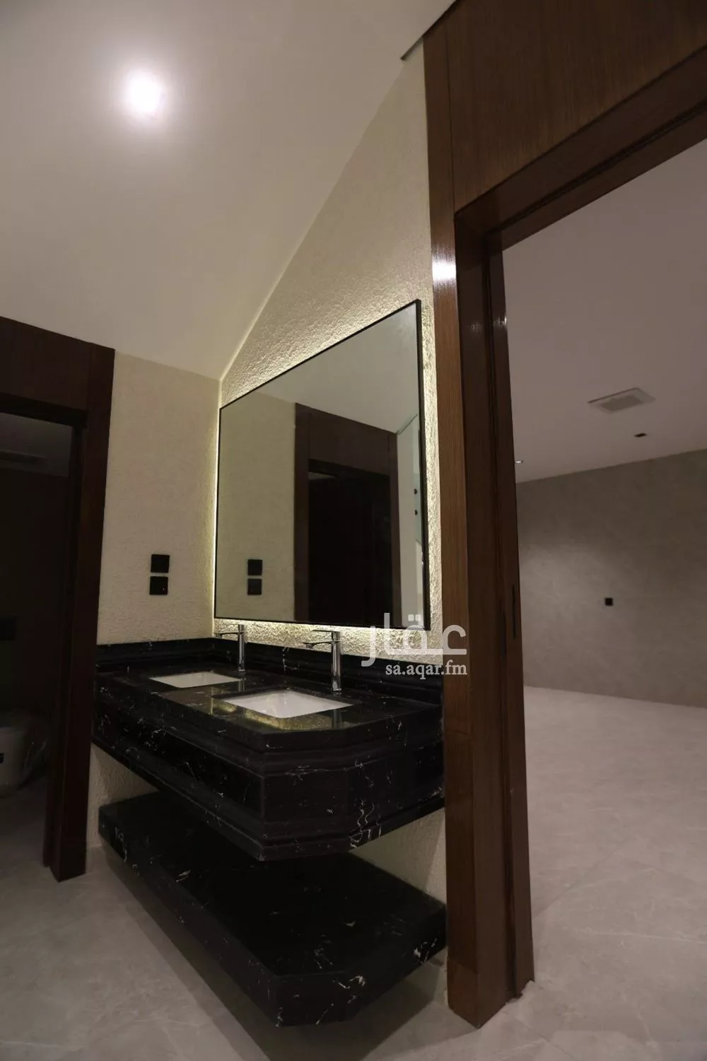 5 bedroom villa in Al Mahdiyyah 14
