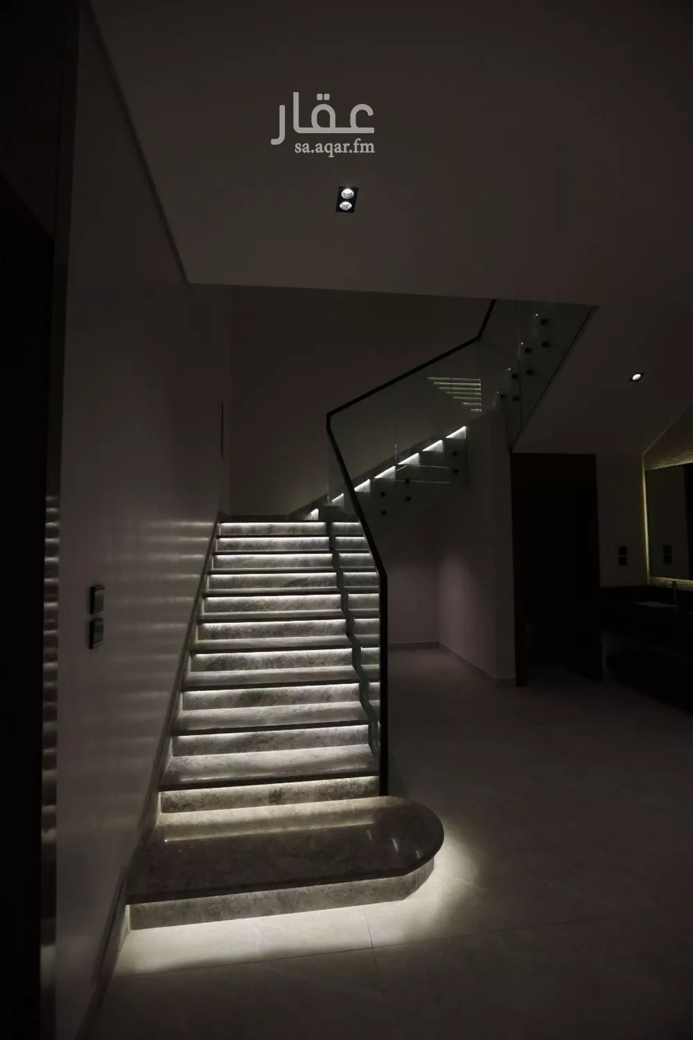 5 bedroom villa in Al Mahdiyyah 4