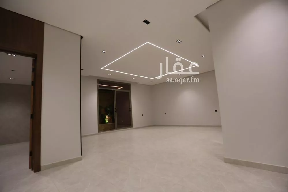 5 bedroom villa in Al Mahdiyyah 6