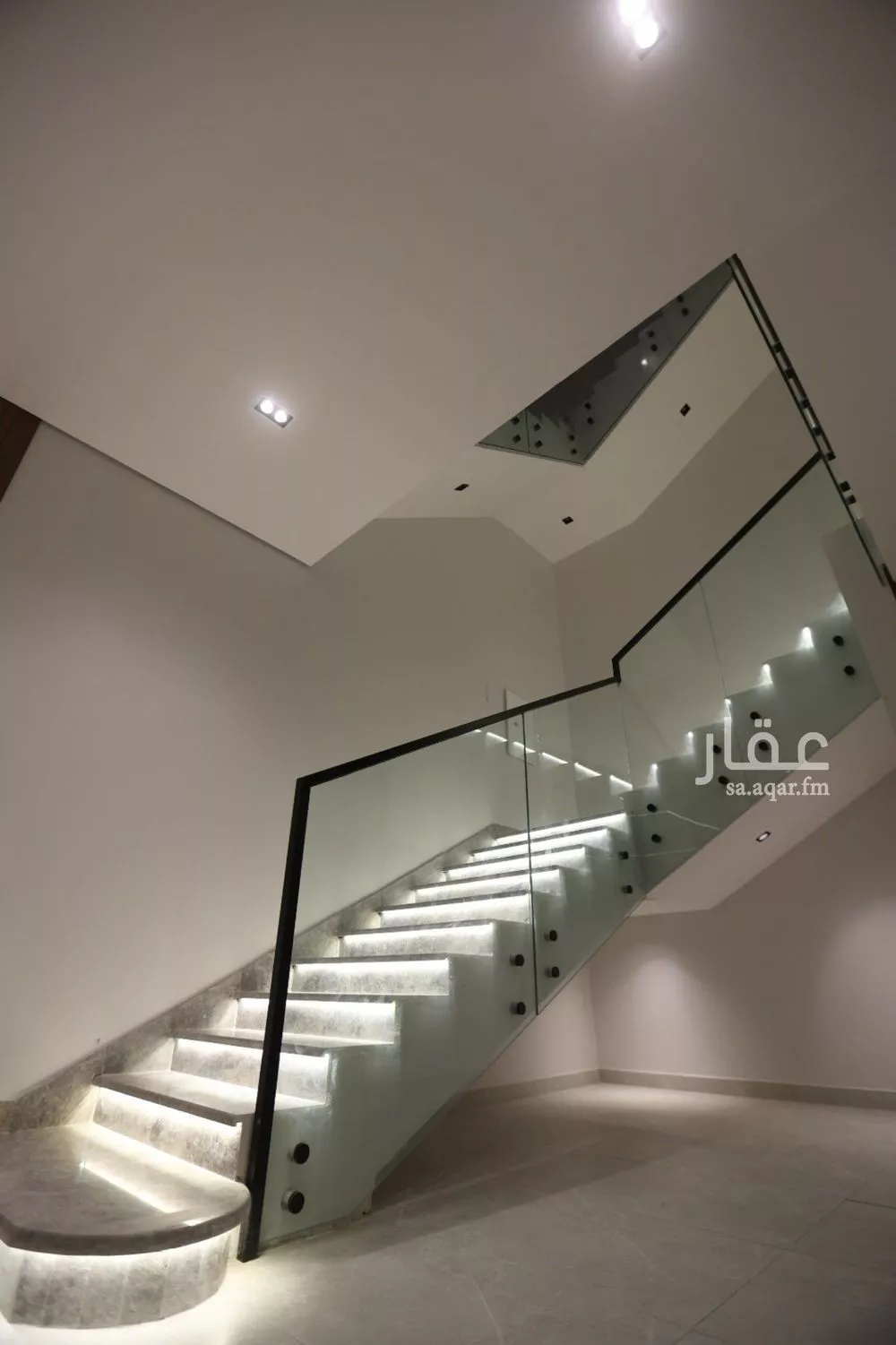 5 bedroom villa in Al Mahdiyyah 8